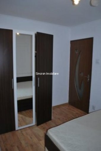 inchiriere apartament semidecomandat, zona Berceni, orasul Bucuresti, suprafata utila 55 mp