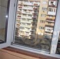 Apartament cu 3 camere de vanzare, confort 2, zona Lacul Tei,  Bucuresti