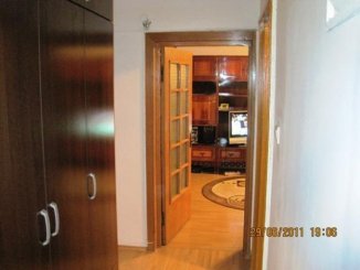 Apartament cu 3 camere de vanzare, confort Lux, zona Giurgiului,  Bucuresti