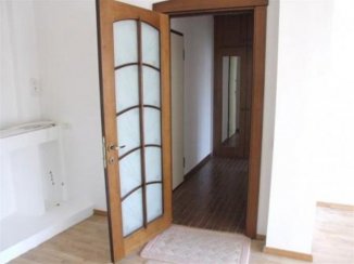 Apartament cu 3 camere de inchiriat, confort Lux, zona Batistei,  Bucuresti