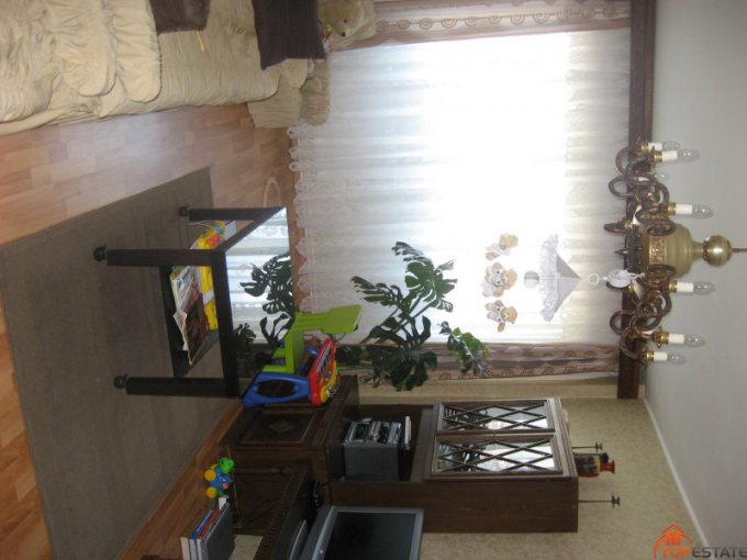  Bucuresti, zona Drumul Taberei, apartament cu 4 camere de vanzare