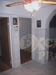  Bucuresti, zona Dristor, apartament cu 4 camere de vanzare