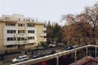 Apartament cu 4 camere de vanzare, confort 1, zona Primaverii,  Bucuresti