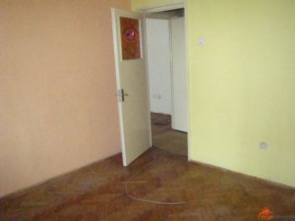 agentie imobiliara inchiriez apartament semidecomandata, in zona Gara, orasul Constanta