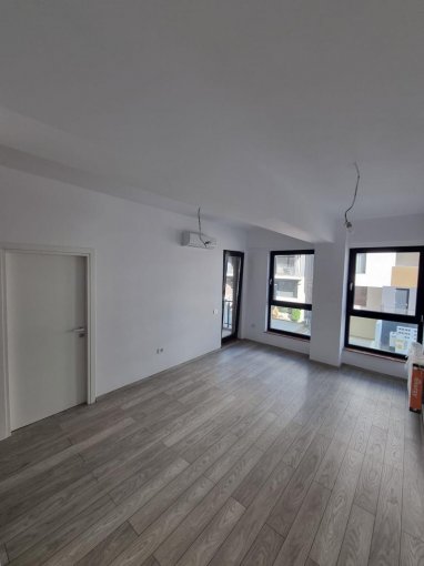 Apartament vanzare Tomis Plus cu 2 camere, etajul 3 / 4, 1 grup sanitar, cu suprafata de 63 mp. Constanta, zona Tomis Plus.
