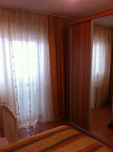  Constanta, zona Dacia, apartament cu 2 camere de vanzare