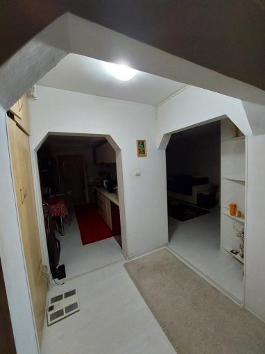 Apartament de vanzare direct de la proprietar, in Constanta, in zona Dacia, cu 130.000 euro negociabil. 1  balcon, 2 grupuri sanitare, suprafata utila 67 mp.