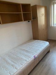 Apartament cu 3 camere de vanzare, confort 2, zona Tomis Nord,  Constanta