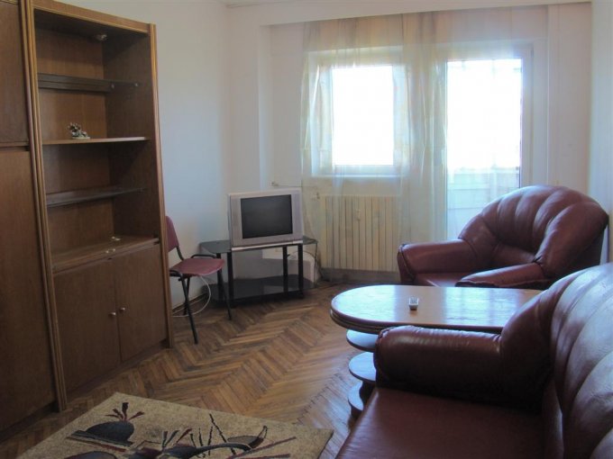 agentie imobiliara inchiriez apartament decomandata, in zona Tomis 2, orasul Constanta