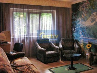 Apartament cu 3 camere de vanzare, confort Lux, zona Dacia,  Constanta