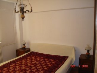 Apartament cu 3 camere de vanzare, confort Lux, zona Capitol,  Constanta