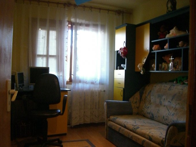 Constanta, zona ICIL, apartament cu 3 camere de vanzare