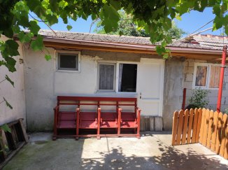  Constanta Ovidiu, zona Centru, casa cu 5 camere de vanzare de la agentie imobiliara
