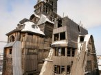 Zgârie-norul din lemn, împreună cu cele mai ciudate clădiri din lume - Articole