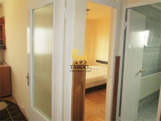 Apartament cu 3 camere de inchiriat, confort 1, Sebes Alba