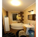vanzare apartament cu 3 camere, decomandat, in zona Drumul Petrestiului, orasul Sebes