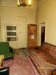 Apartament cu 2 camere de vanzare, confort 1, zona Ultracentral,  Arad