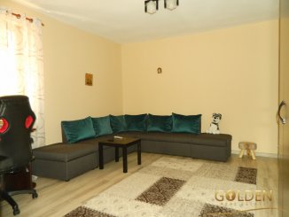Apartament cu 2 camere de vanzare, confort 1, zona Intim,  Arad