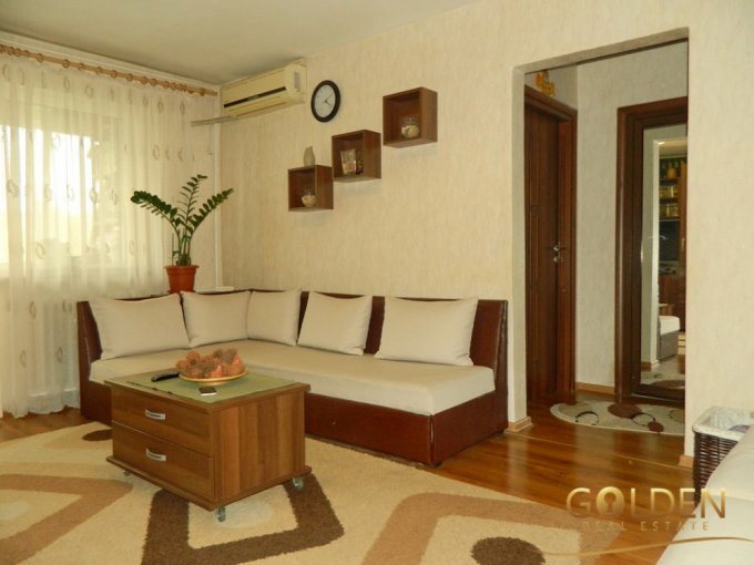 Apartament cu 2 camere de vanzare, confort Lux, zona Romanilor,  Arad