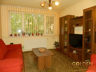 vanzare apartament cu 2 camere, decomandat, in zona Romanilor, orasul Arad