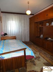  Arad, apartament cu 3 camere de vanzare