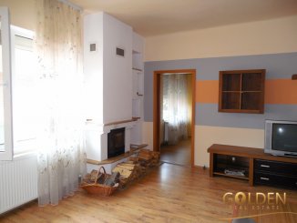 Apartament cu 3 camere de vanzare, confort Lux, zona Ultracentral,  Arad