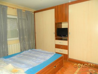 Apartament cu 3 camere de vanzare, confort Lux, zona Aurel Vlaicu,  Arad