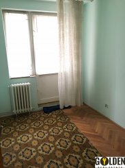 vanzare apartament cu 4 camere, decomandat, in zona Malul Muresului, orasul Arad