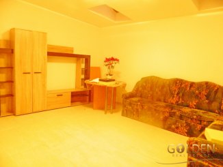 Apartament cu 4 camere de inchiriat, confort Lux, zona Centru,  Arad