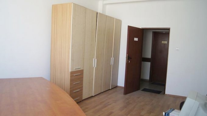 Birou de inchiriat cu 1 camera, in zona Aradul Nou, Arad
