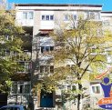 Bihor Oradea, zona Valenta, apartament cu 3 camere de vanzare