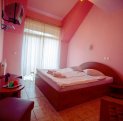 Mini hotel de vanzare cu 2 etaje 10 camere, Moieciu  Brasov