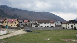 Brasov Sacele, zona Bunloc, teren intravilan de vanzare de la proprietar