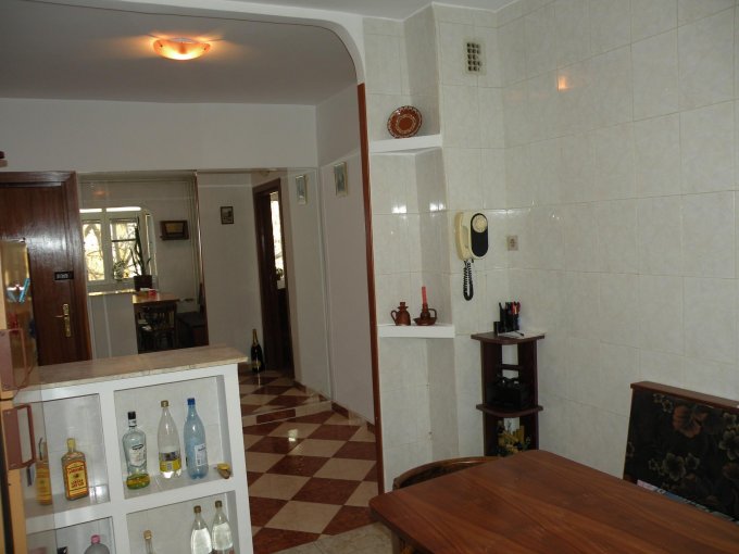 Apartament cu 2 camere de inchiriat, confort 1, zona Berceni,  Bucuresti