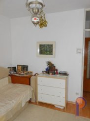 vanzare apartament semidecomandat, zona Titulescu, orasul Bucuresti, suprafata utila 50 mp