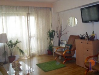 Apartament cu 2 camere de vanzare, confort 1, zona 1 Mai,  Bucuresti