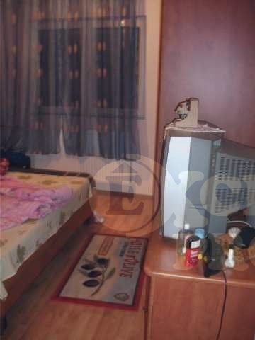 agentie imobiliara vand apartament decomandata, in zona Militari, orasul Bucuresti