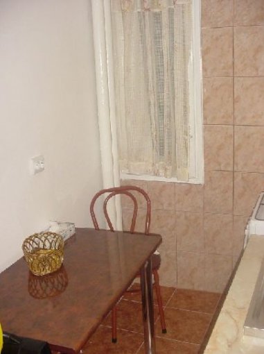  Bucuresti, zona Cismigiu, apartament cu 2 camere de vanzare