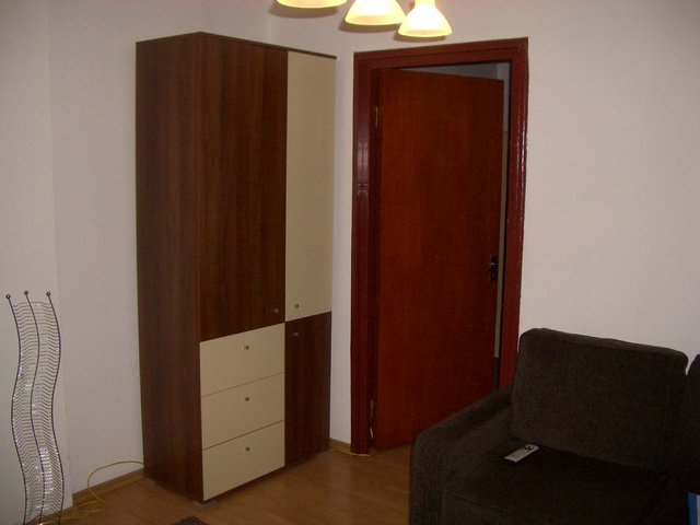  Bucuresti, zona Berceni, apartament cu 2 camere de inchiriat, Mobilata modern