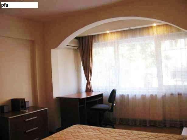 inchiriere apartament decomandat, zona Magheru, orasul Bucuresti, suprafata utila 55 mp
