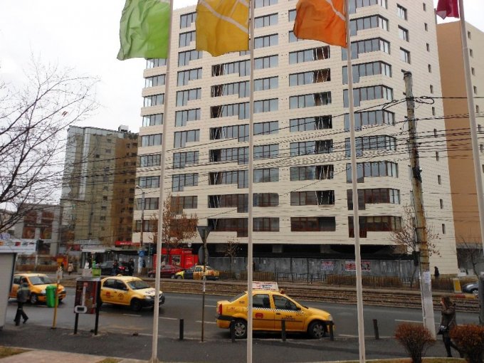 vanzare apartament decomandat, zona Unirii, orasul Bucuresti, suprafata utila 87 mp