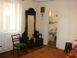 vanzare apartament decomandat, zona Kogalniceanu, orasul Bucuresti, suprafata utila 72 mp