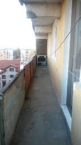  Bucuresti, zona Giurgiului, apartament cu 3 camere de vanzare