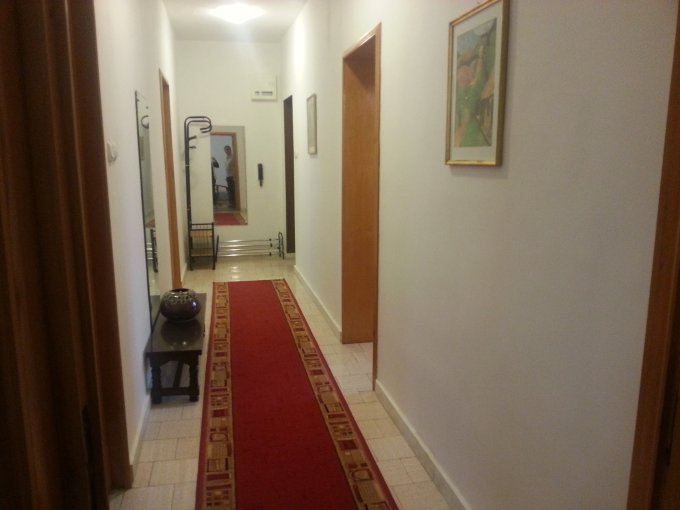 inchiriere apartament cu 3 camere, decomandat, in zona Dorobanti, orasul Bucuresti