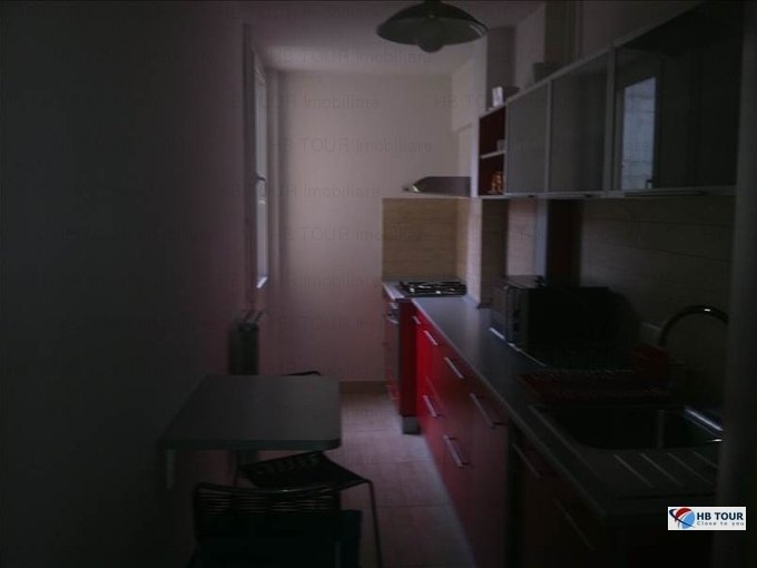  Bucuresti, zona Victoriei, apartament cu 3 camere de inchiriat