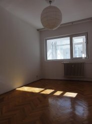 Apartament cu 3 camere de inchiriat, confort 1, zona Piata Victoriei,  Bucuresti