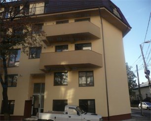 inchiriere apartament cu 3 camere, semidecomandat, in zona Mosilor, orasul Bucuresti