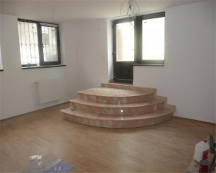 inchiriere apartament semidecomandat, zona Mosilor, orasul Bucuresti, suprafata utila 77 mp