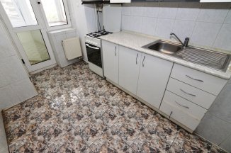 http://realkom.ro/anunt/vanzari-apartamente/realkom-agentie-imobiliara-unirii-oferta-vanzare-apartament-3-camere-unirii-piata-alba-iulia/1325
