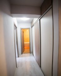 vanzare apartament cu 3 camere, decomandat, in zona Virtutii, orasul Bucuresti